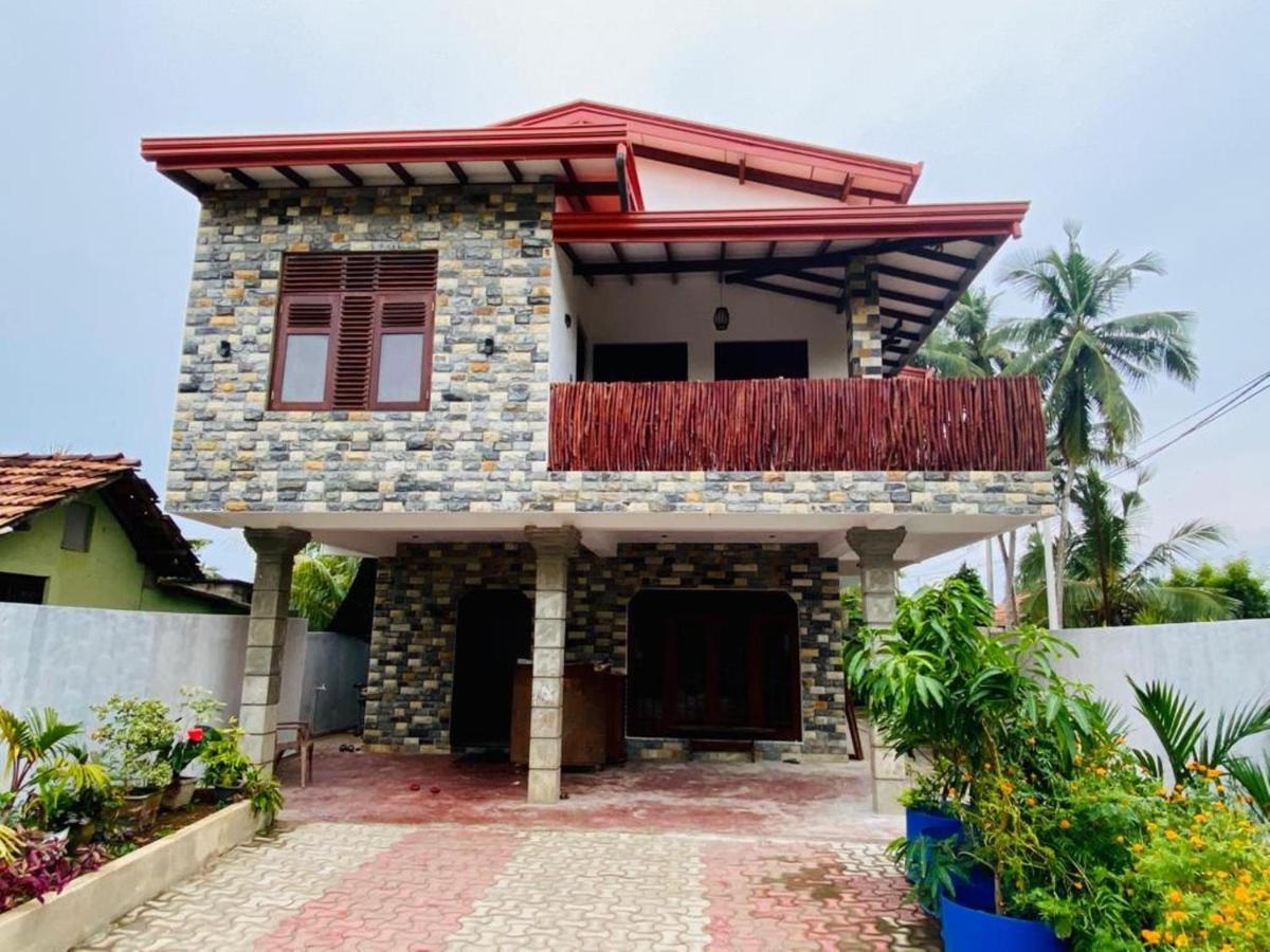 Muru'S Place Dikwella Sur Exterior foto